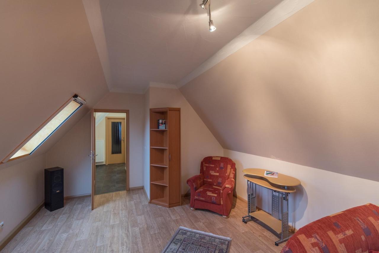 Ferienwohnung Lodig Gross Sarchen Buitenkant foto